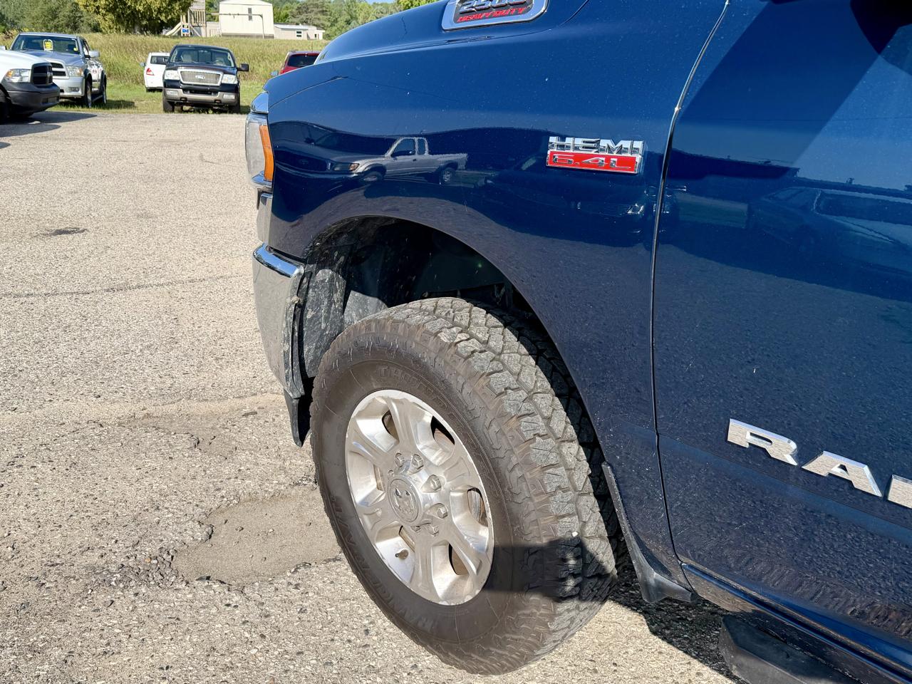 RAM 2500 Tradesman Crew Cab SWB 4WD 2022