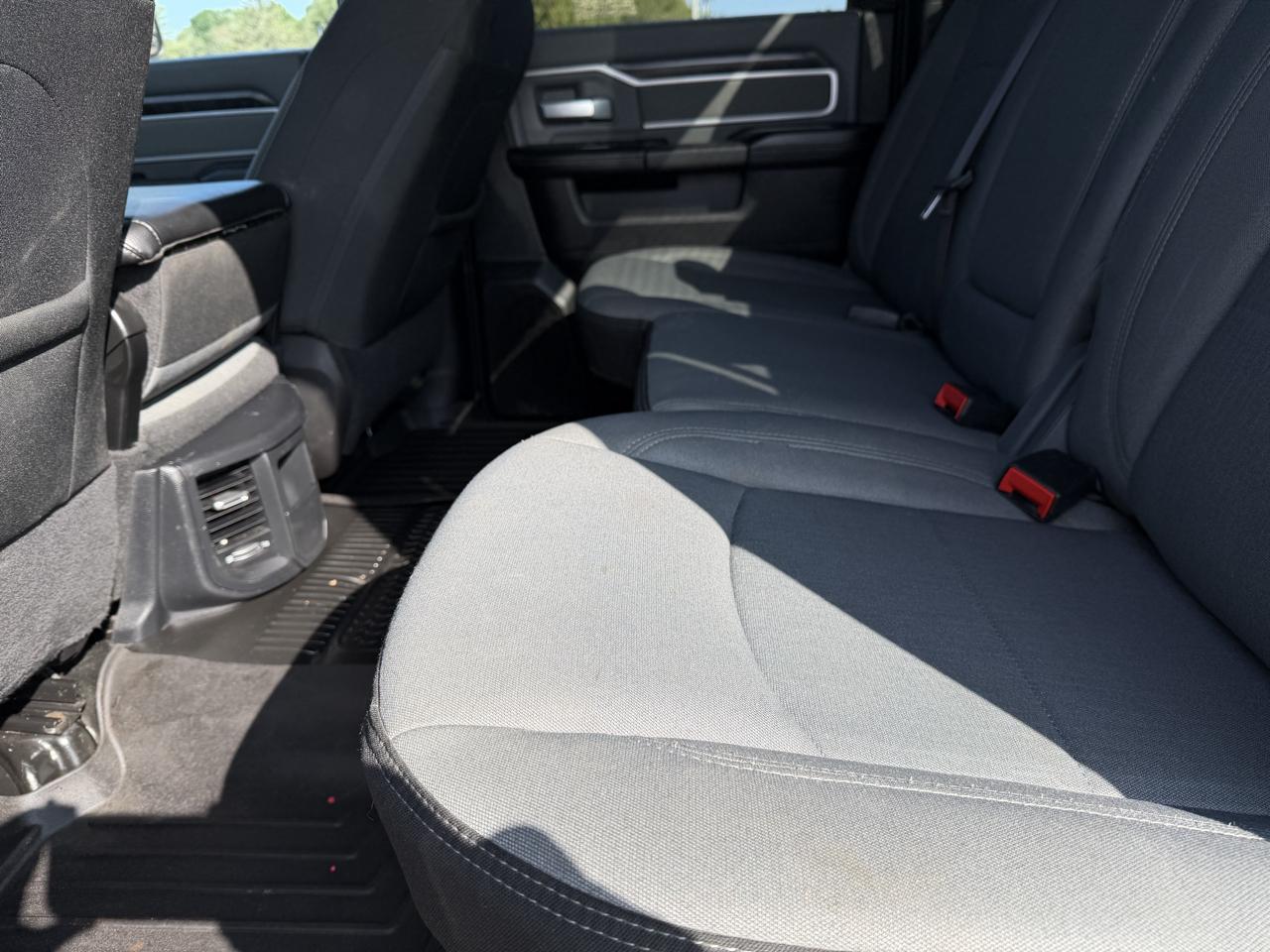 RAM 2500 Tradesman Crew Cab SWB 4WD 2022