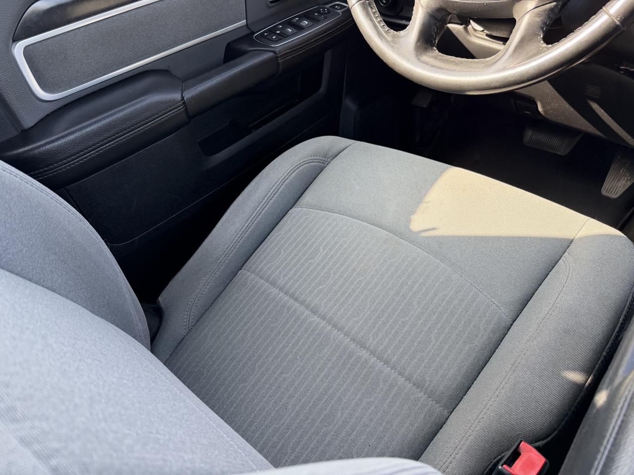 RAM 2500 Tradesman Crew Cab SWB 4WD 2022