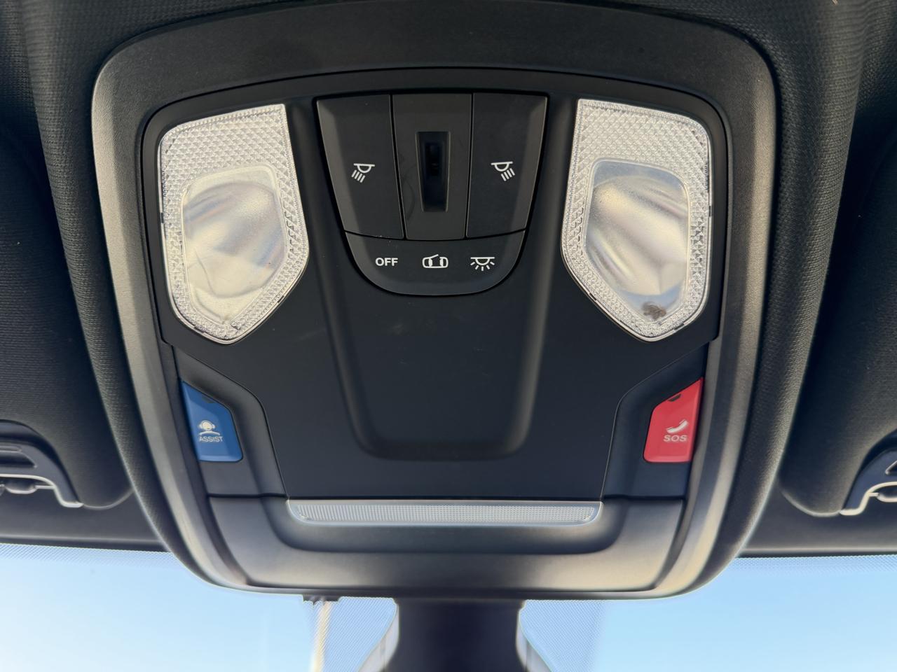RAM 2500 Tradesman Crew Cab SWB 4WD 2022