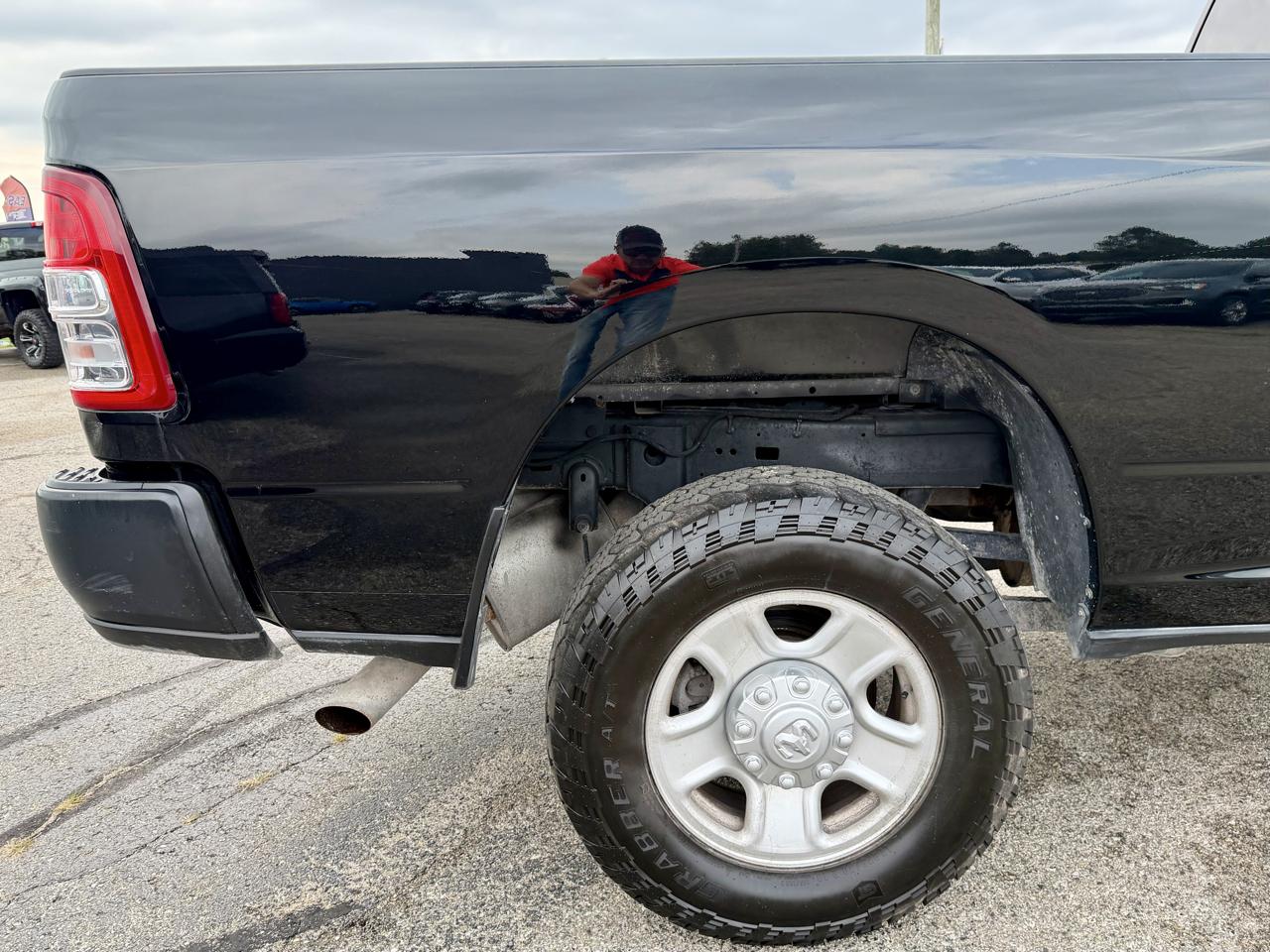 RAM 2500 Tradesman Crew Cab LWB 4WD 2022