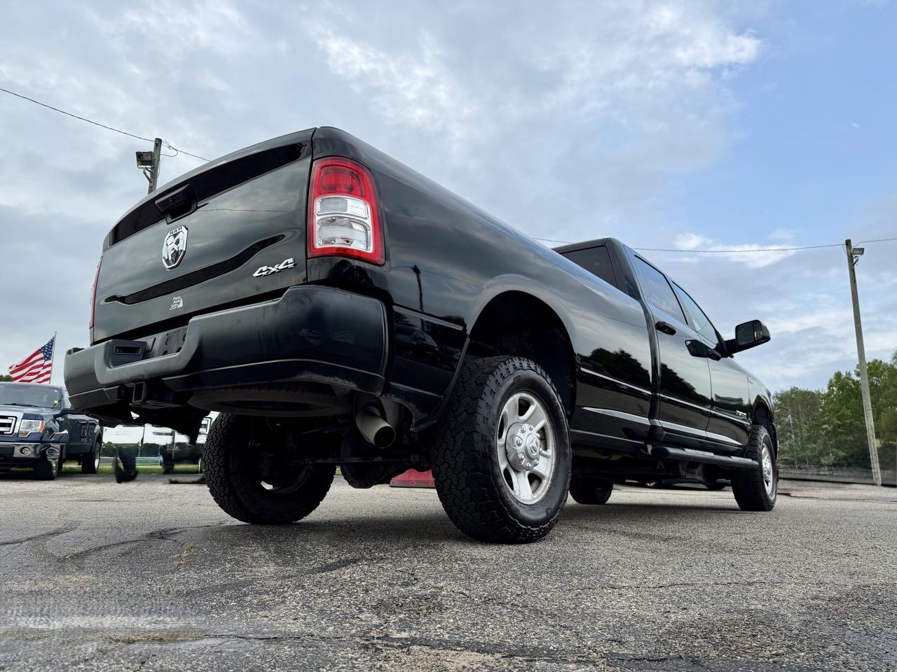 RAM 2500 Tradesman Crew Cab LWB 4WD 2022