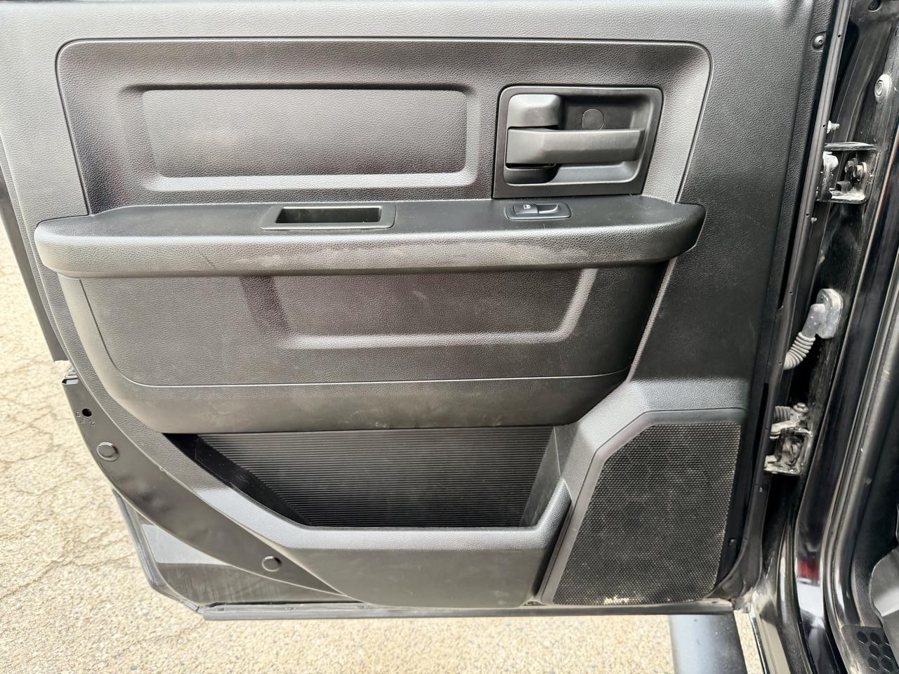 RAM 2500 Tradesman Crew Cab LWB 4WD 2022