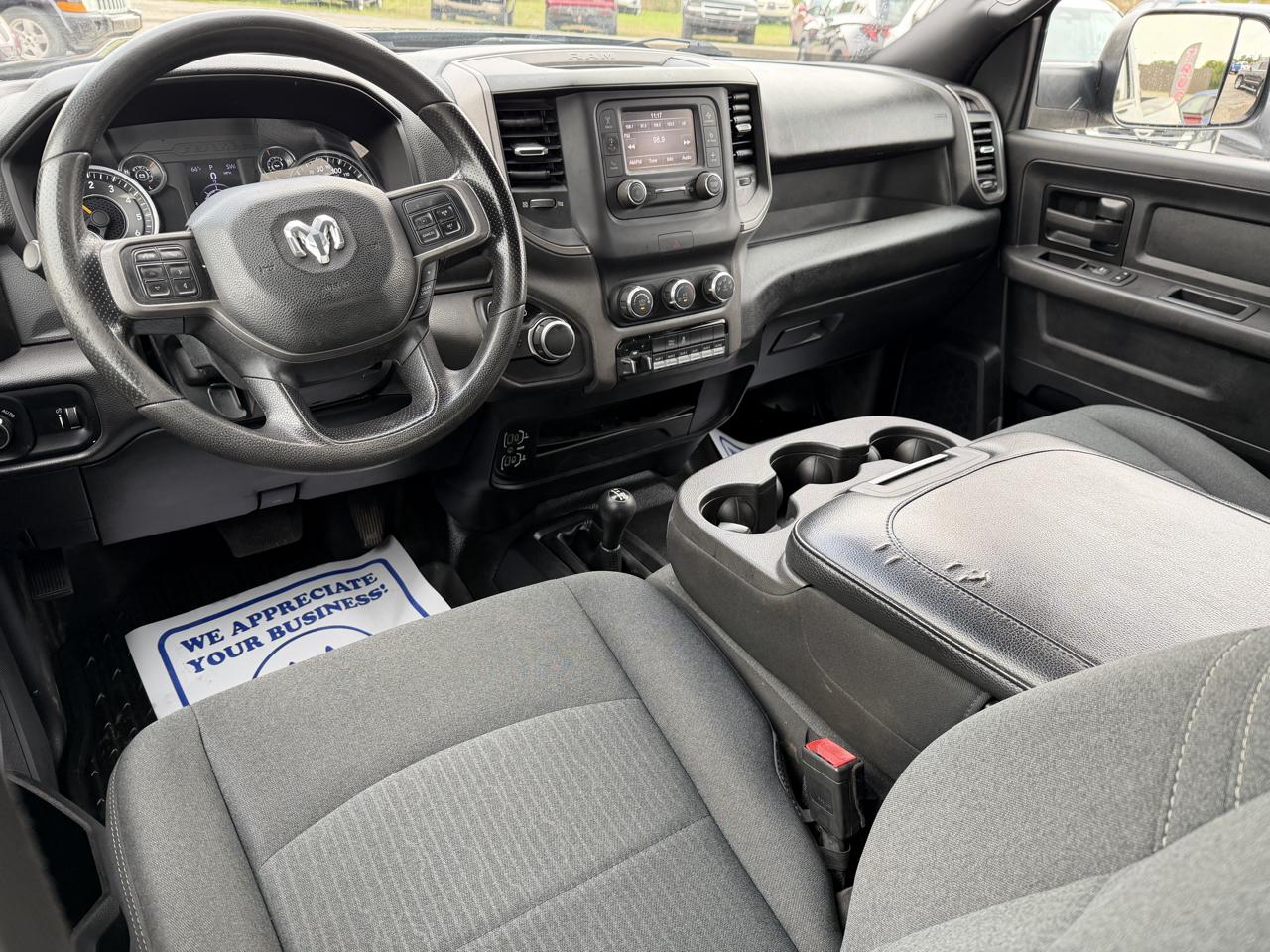 RAM 2500 Tradesman Crew Cab LWB 4WD 2022