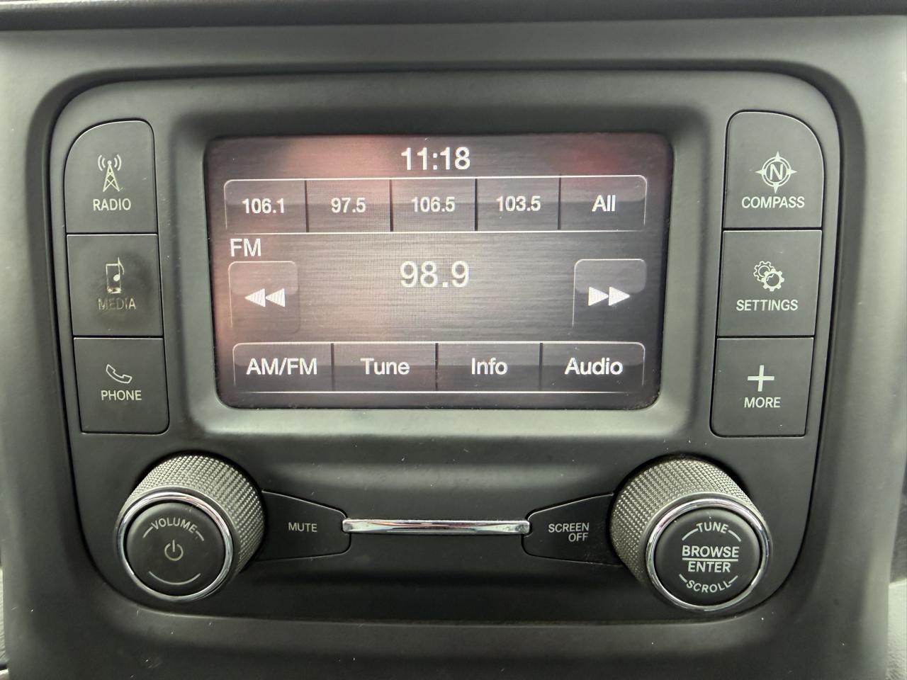 RAM 2500 Tradesman Crew Cab LWB 4WD 2022