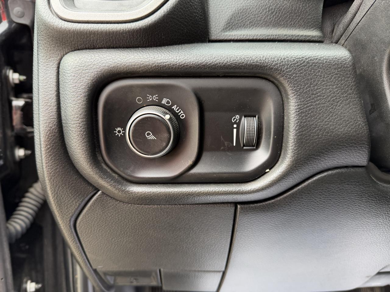 RAM 2500 Tradesman Crew Cab LWB 4WD 2022