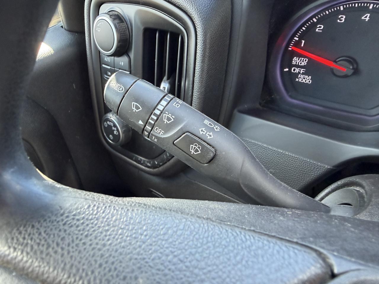 Chevrolet Silverado photo 58