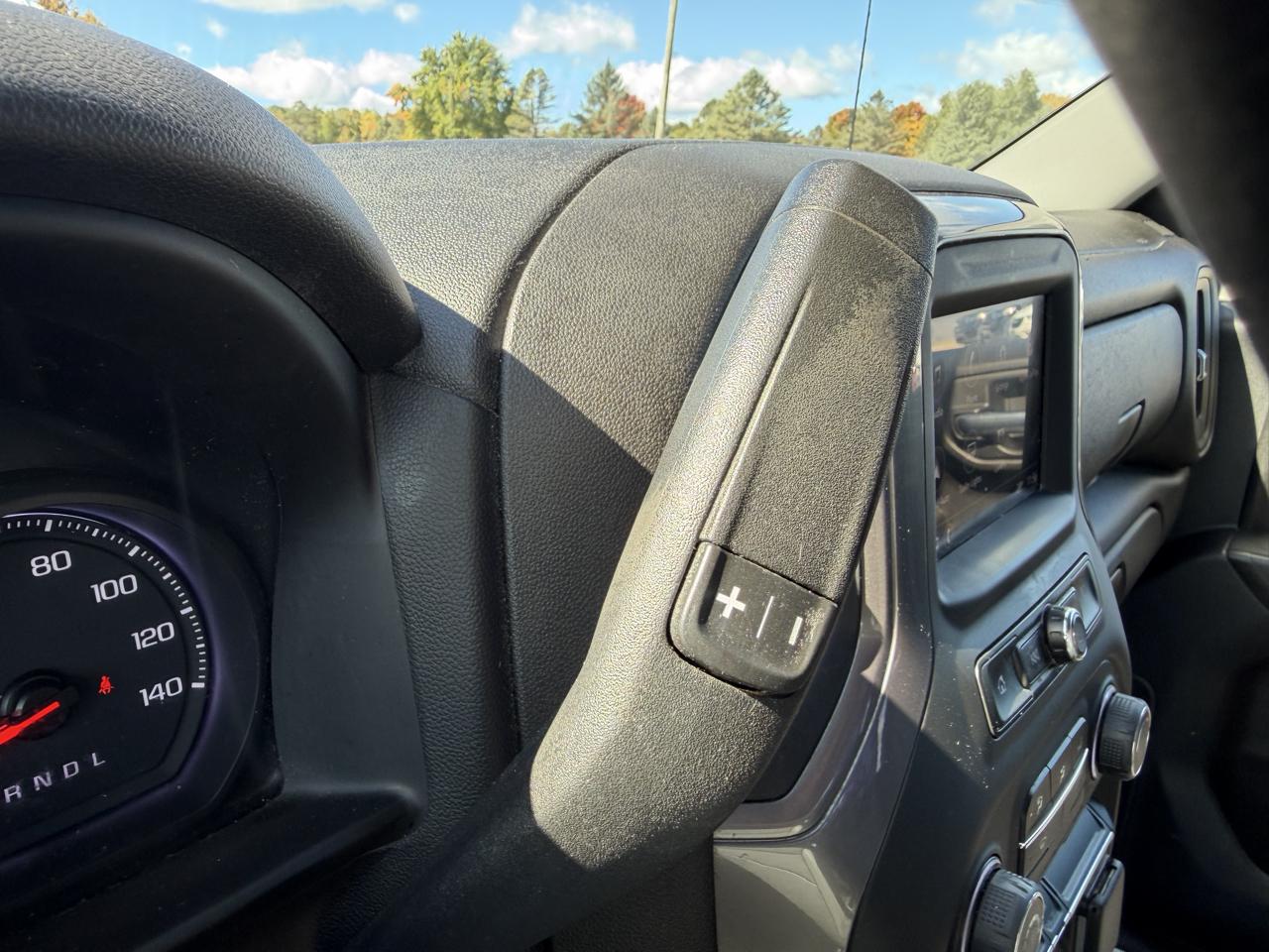Chevrolet Silverado photo 59