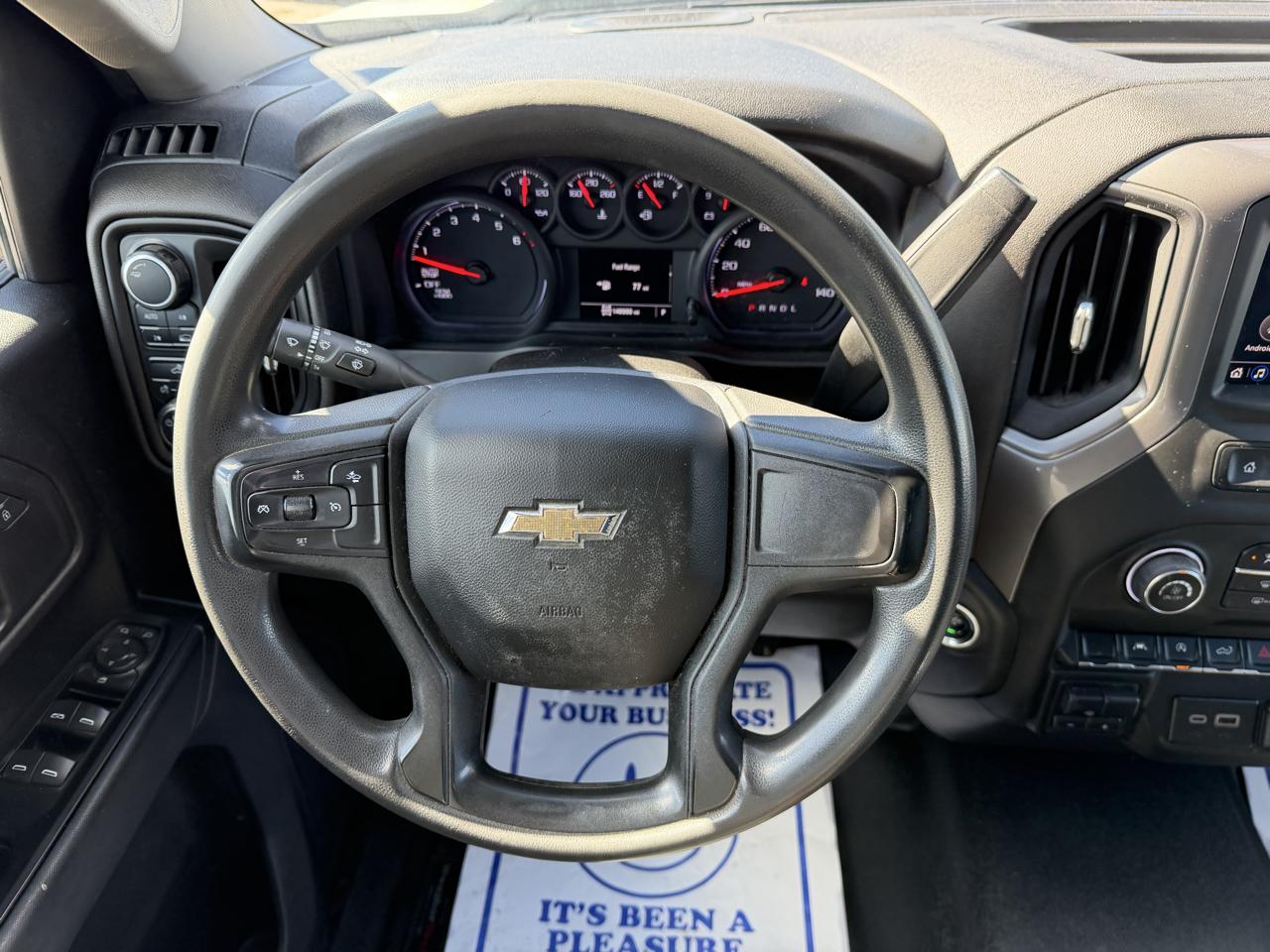 Chevrolet Silverado photo 60