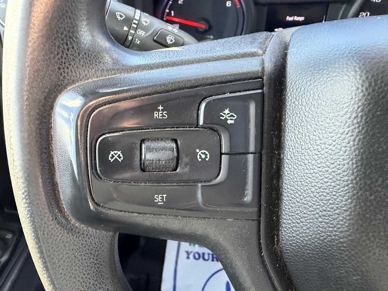 Chevrolet Silverado photo 61