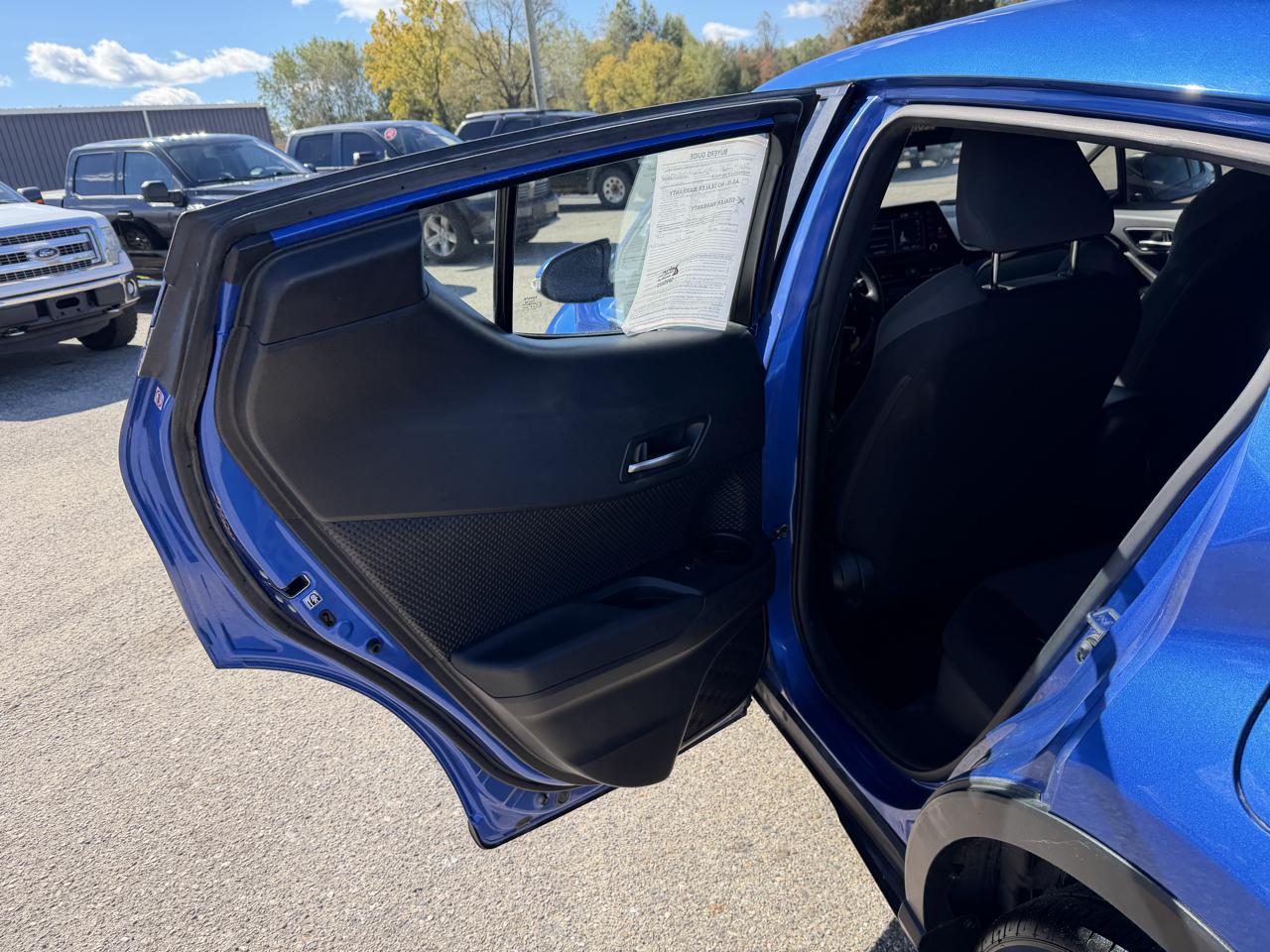 Toyota C-HR XLE 2020