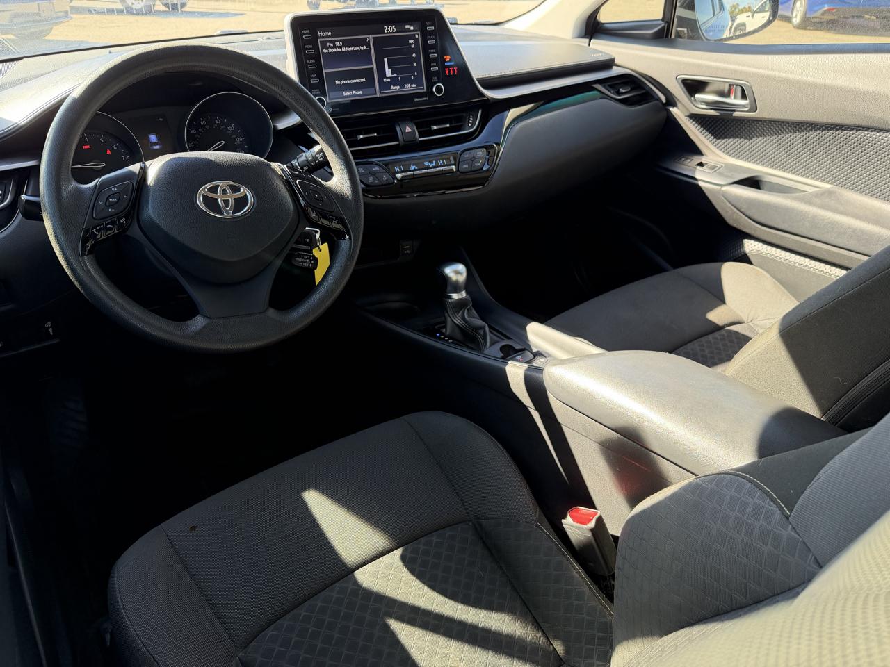 Toyota C-HR XLE 2020