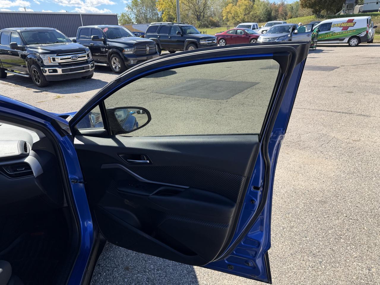 Toyota C-HR XLE 2020