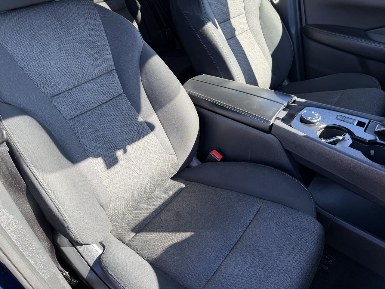 Nissan Rogue SV AWD 2024