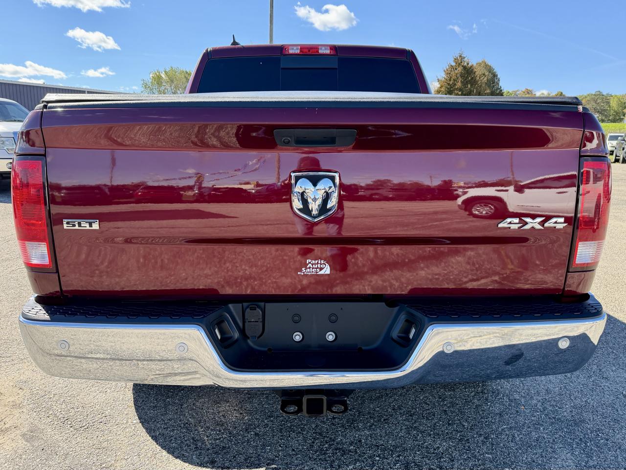 RAM 1500 Classic SLT 4x4 Crew Cab 5'7" Box 2022