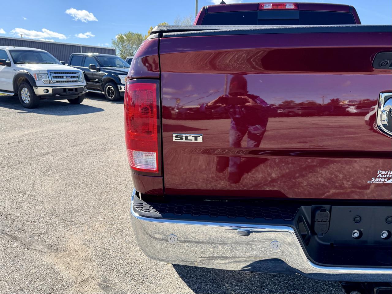 RAM 1500 Classic SLT 4x4 Crew Cab 5'7" Box 2022