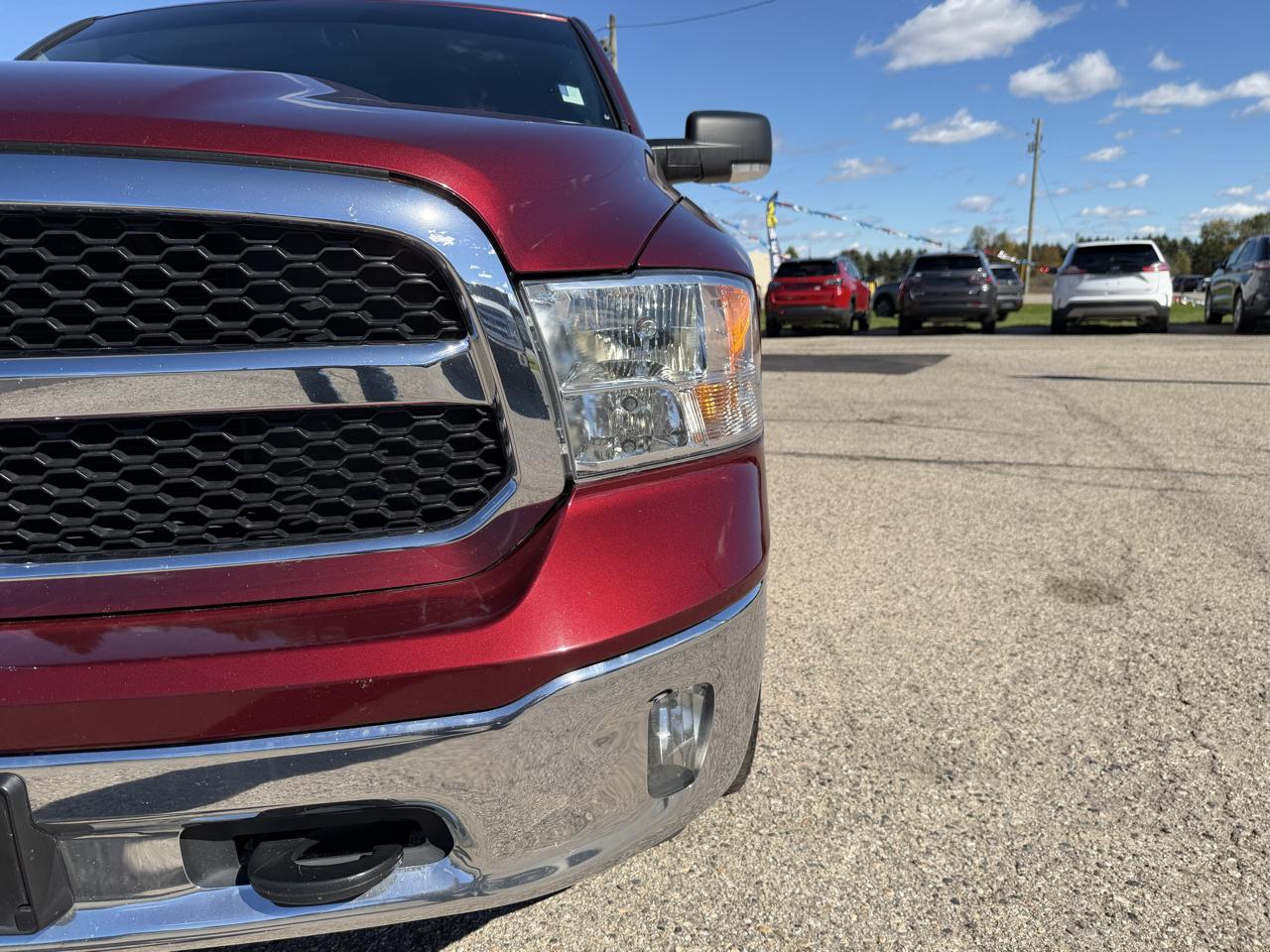 RAM 1500 Classic SLT 4x4 Crew Cab 5'7" Box 2022
