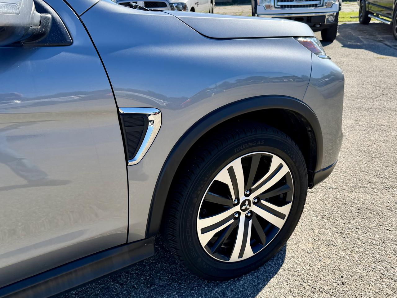 Mitsubishi Outlander Sport 2.0 ES 4WD 2024