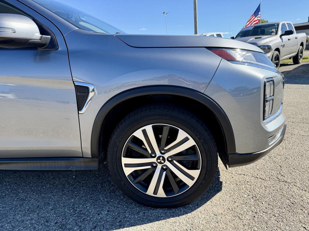 Mitsubishi Outlander Sport 2.0 ES 4WD 2024