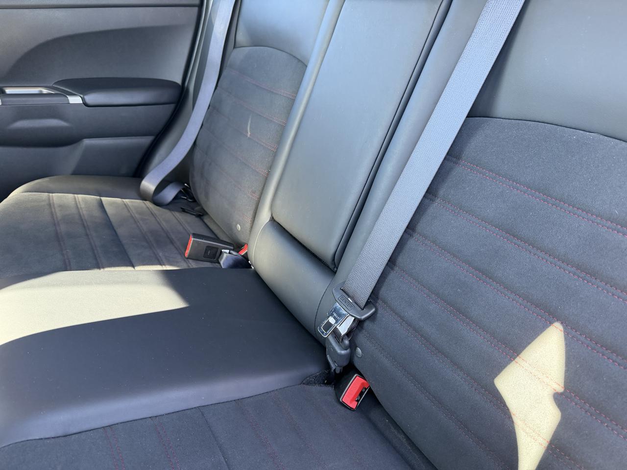 Mitsubishi Outlander Sport 2.0 ES 4WD 2024