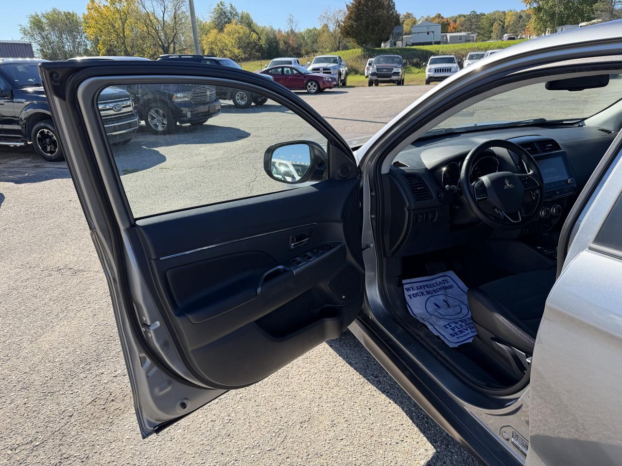 Mitsubishi Outlander Sport 2.0 ES 4WD 2024
