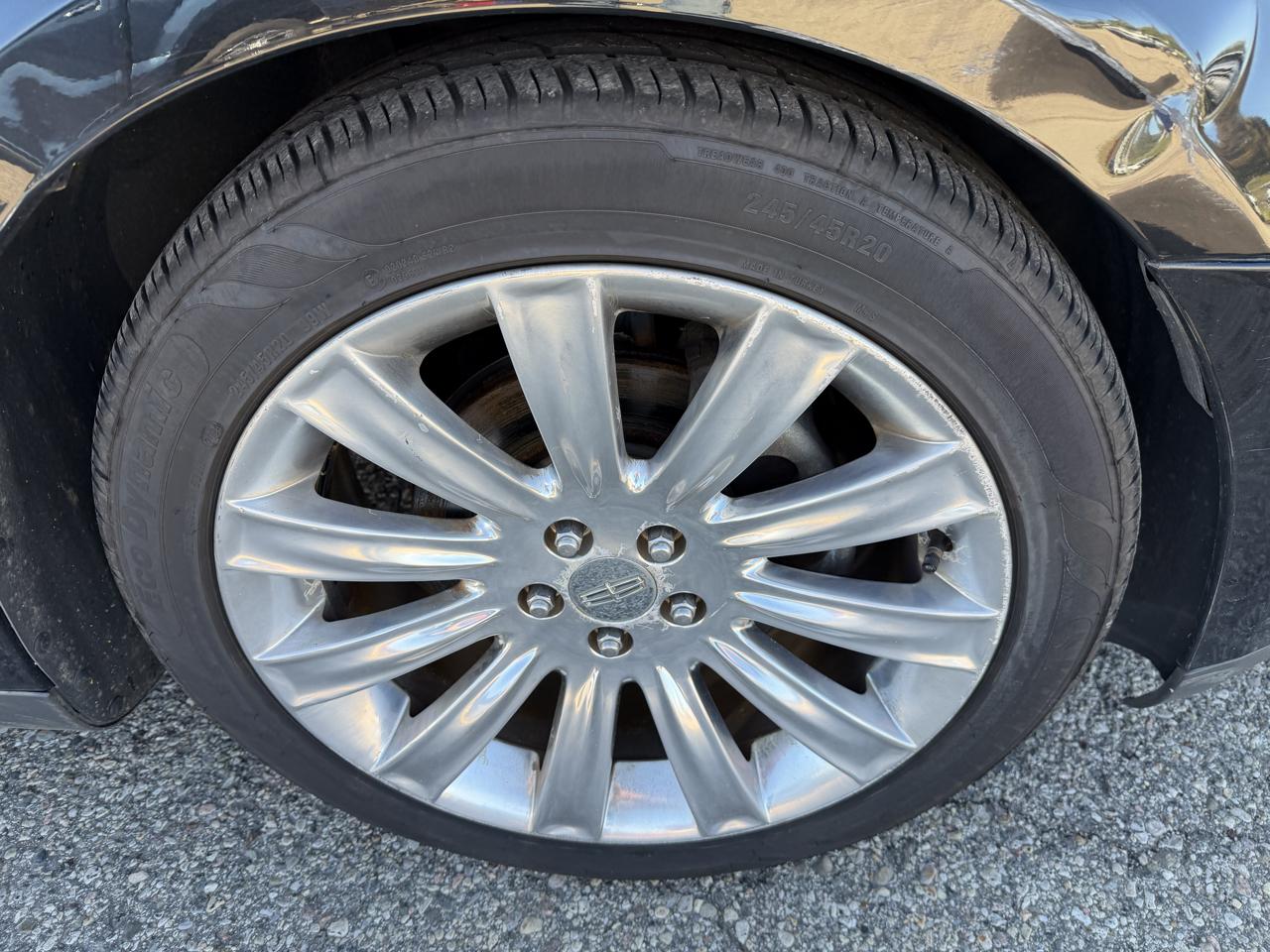 Lincoln MKS 3.7L FWD 2011