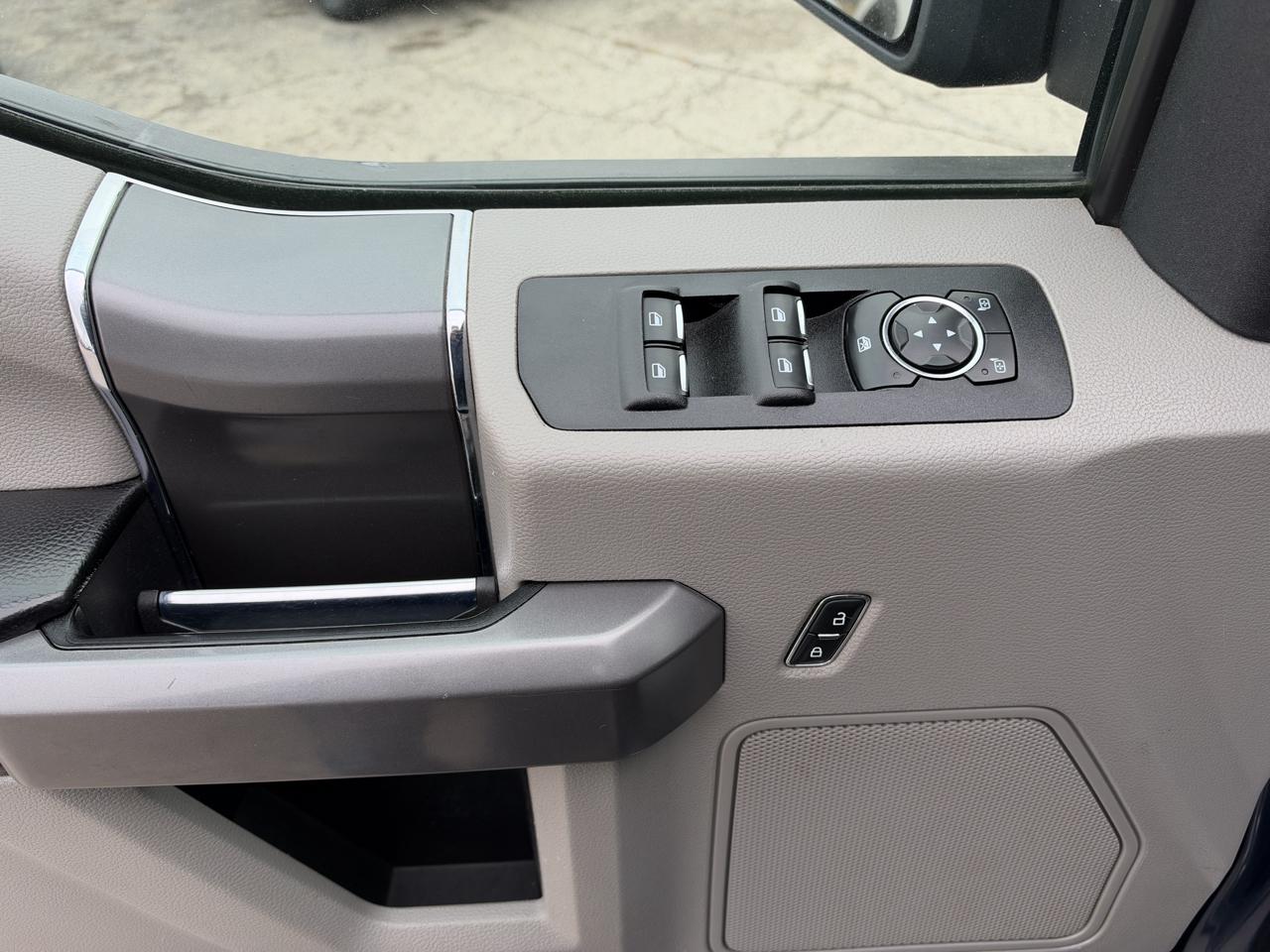 Ford F-150 XL SuperCrew 5.5-ft. Bed 4WD 2020