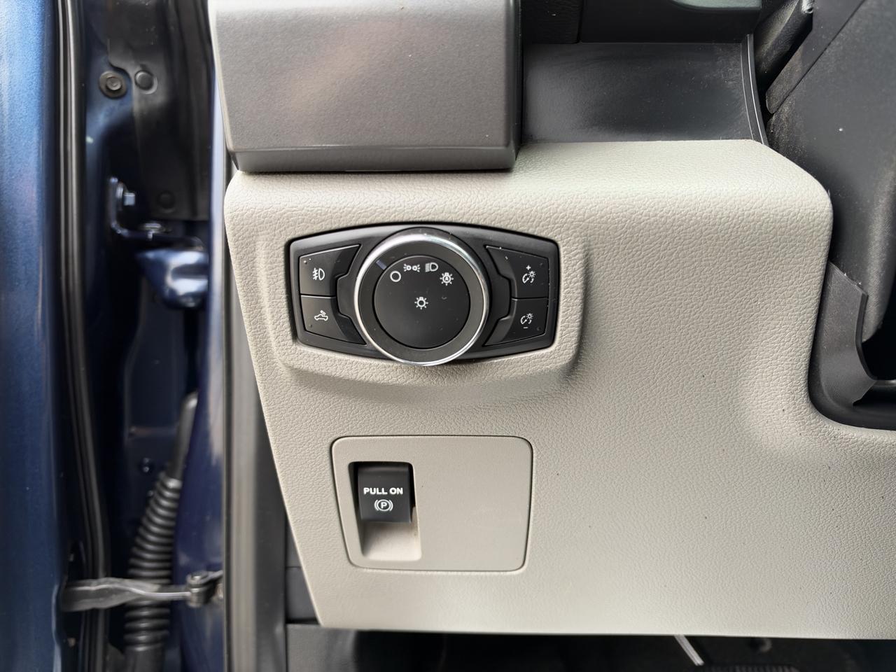 Ford F-150 XL SuperCrew 5.5-ft. Bed 4WD 2020