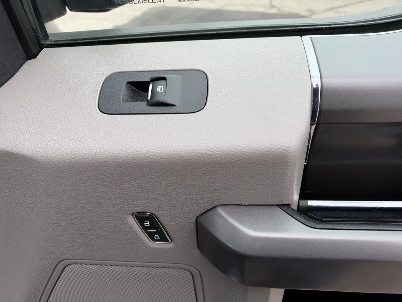 Ford F-150 XL SuperCrew 5.5-ft. Bed 4WD 2020