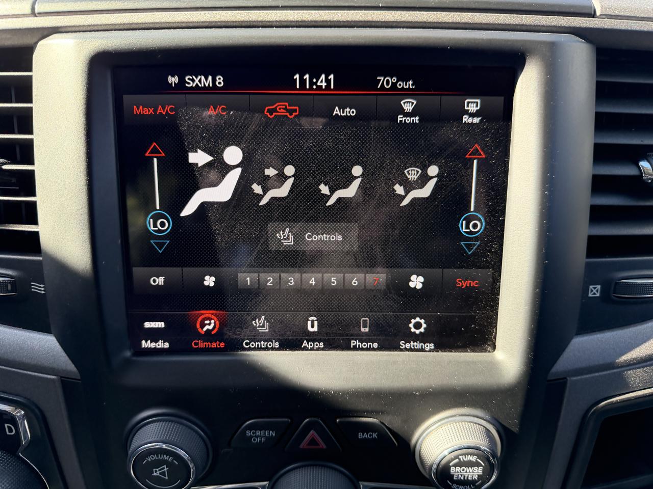 RAM 1500 Classic Express 4x4 Crew Cab 5'7" Box 2019