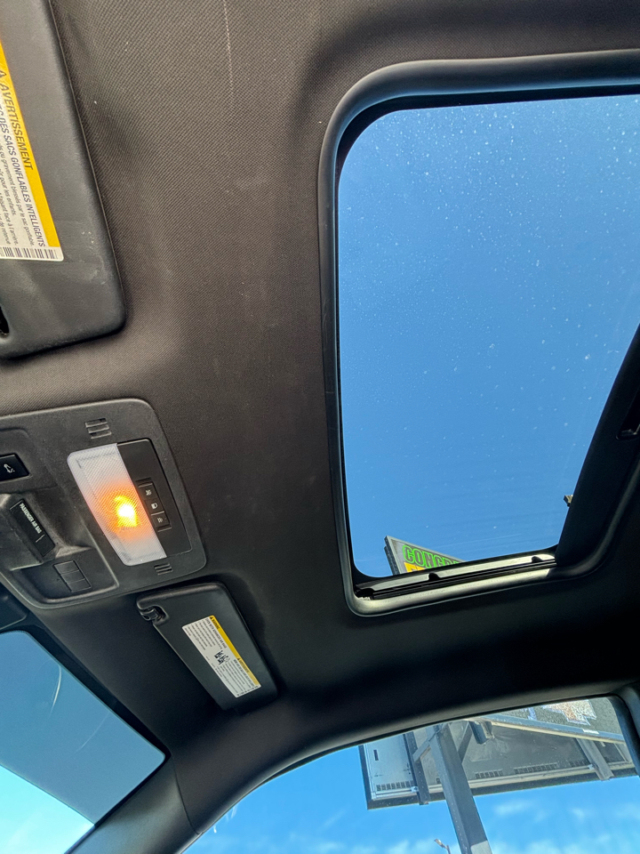 Chevrolet Camaro 2dr Cpe 2LT 2011