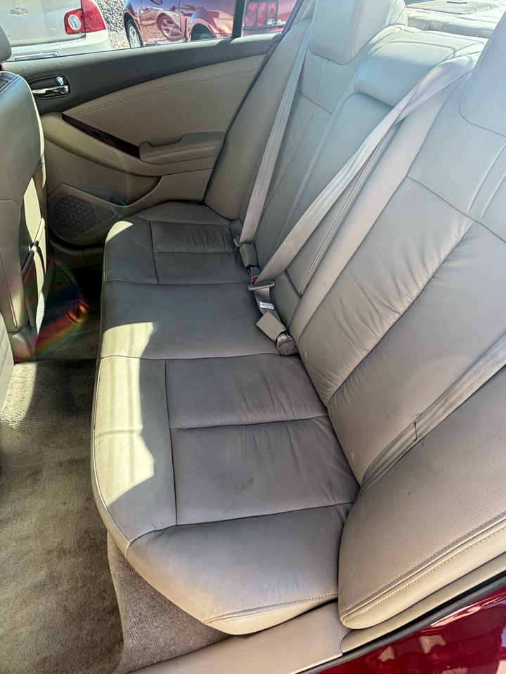 Nissan Altima 4dr Sdn I4 CVT 2.5 S 2007