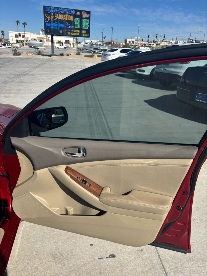 Nissan Altima 4dr Sdn I4 CVT 2.5 S 2007