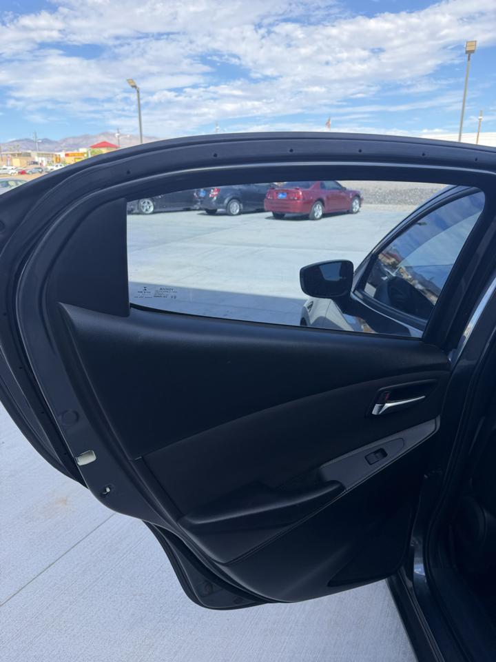 Toyota Yaris iA  2017