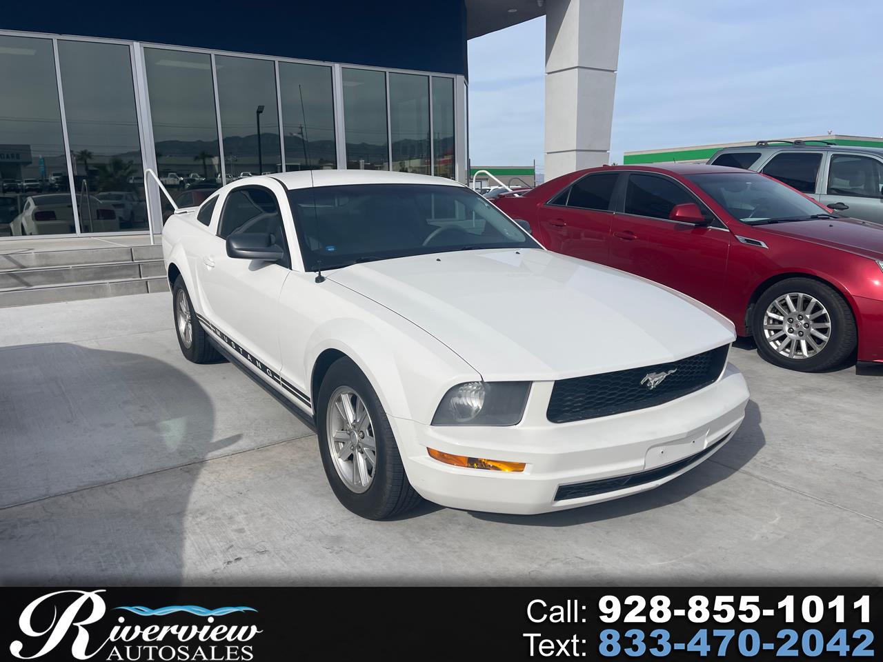 Ford Mustang 2dr Cpe Deluxe 2008