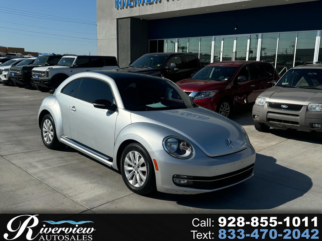 Volkswagen Beetle  2012