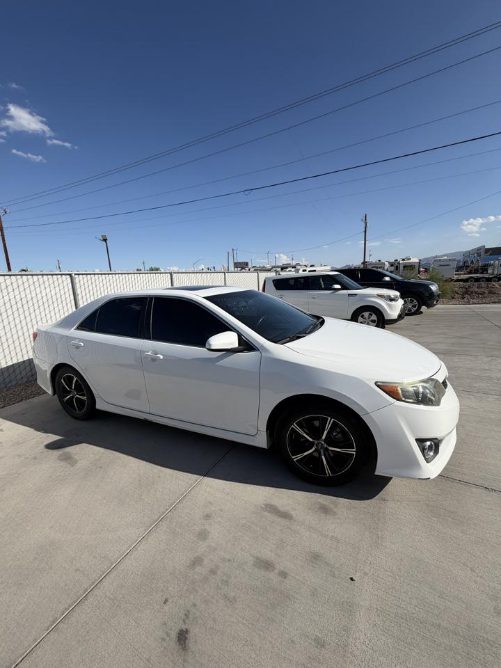 Toyota Camry  2014