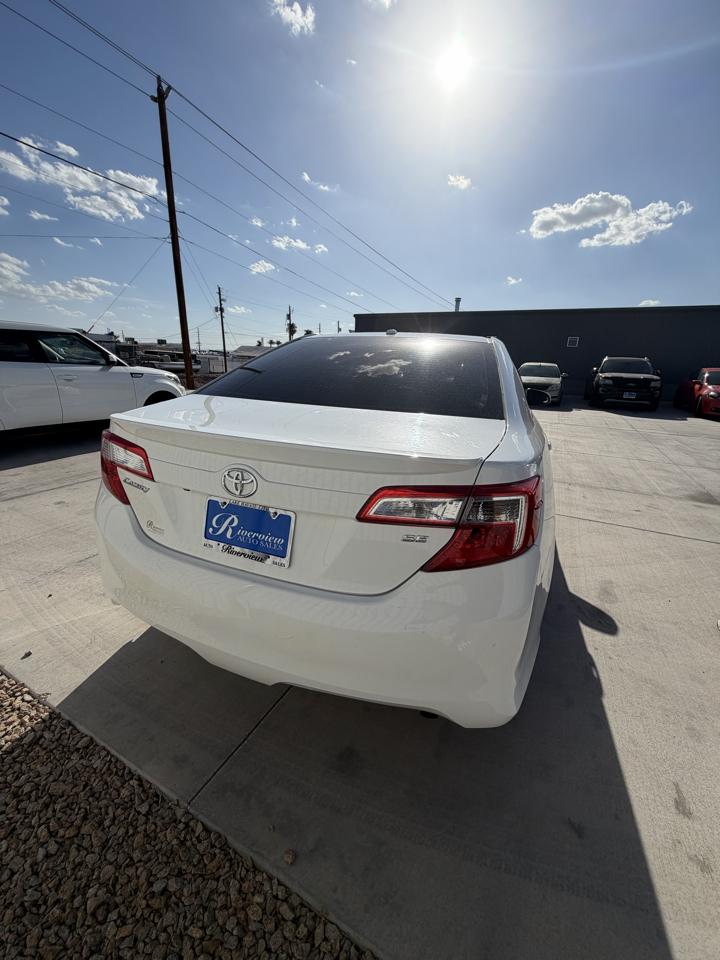 Toyota Camry  2014