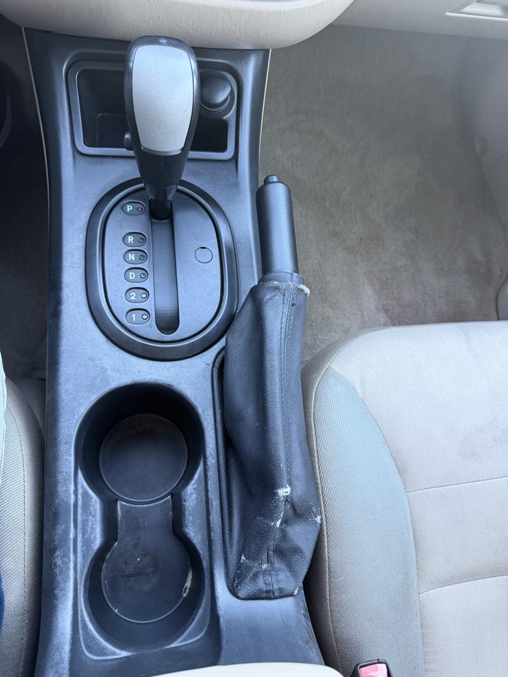 Ford Escape 4dr 2.3L XLS 2006