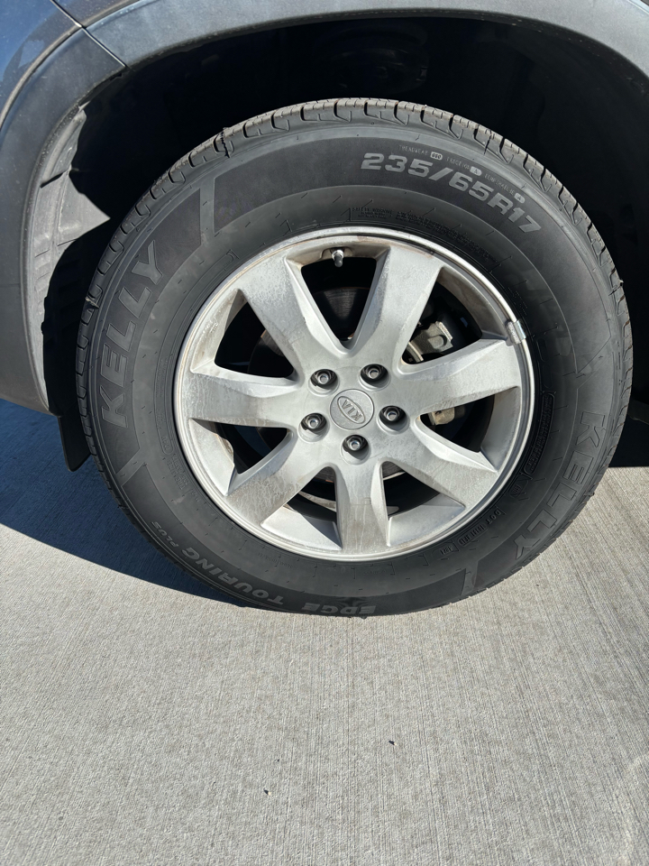 Kia Sorento AWD 4dr I4 LX 2011