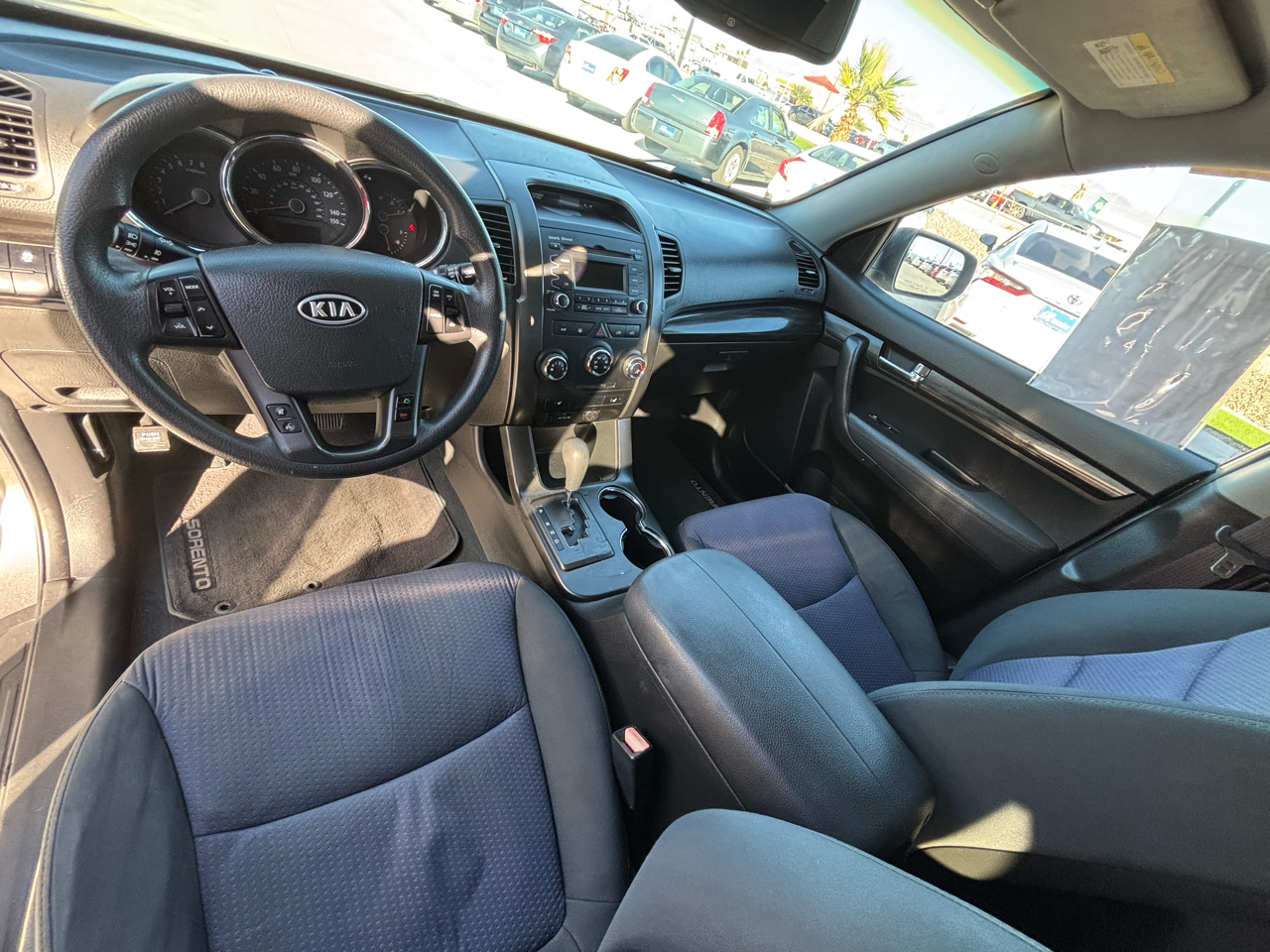 Kia Sorento AWD 4dr I4 LX 2011