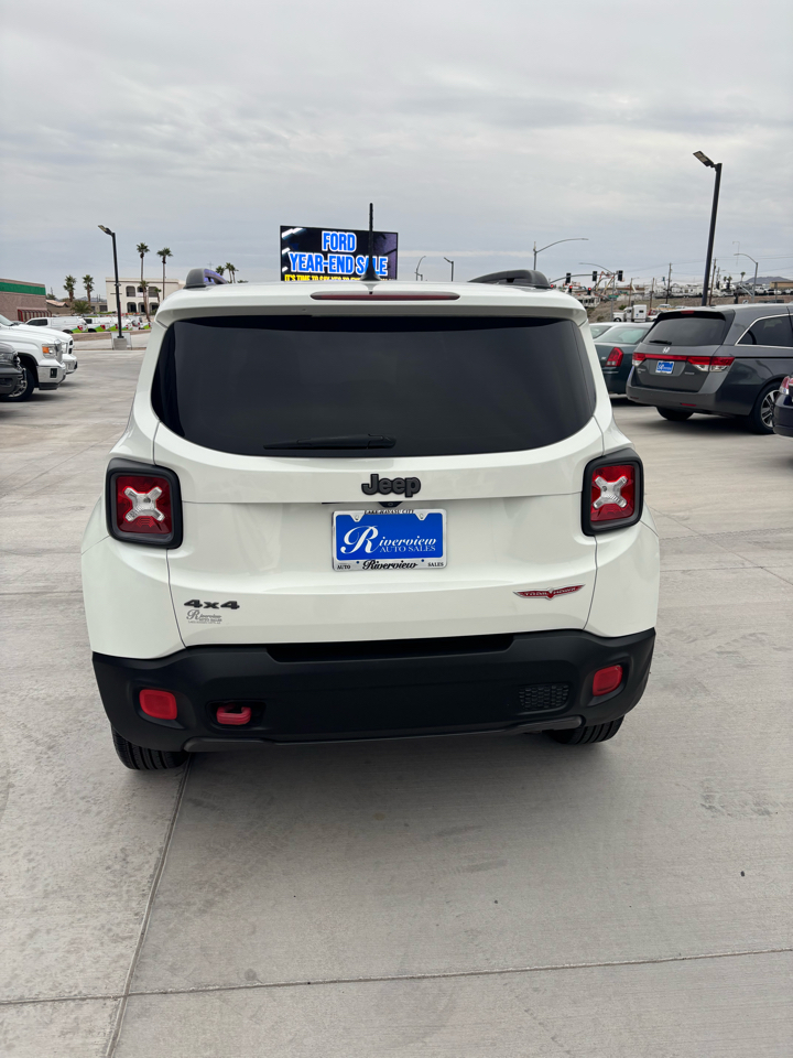 Jeep Renegade 4WD 4dr Trailhawk 2016