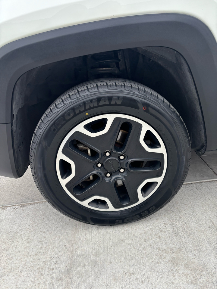 Jeep Renegade 4WD 4dr Trailhawk 2016