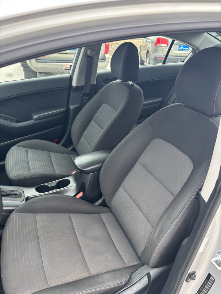 Kia Forte 4dr Sdn Auto LX 2016