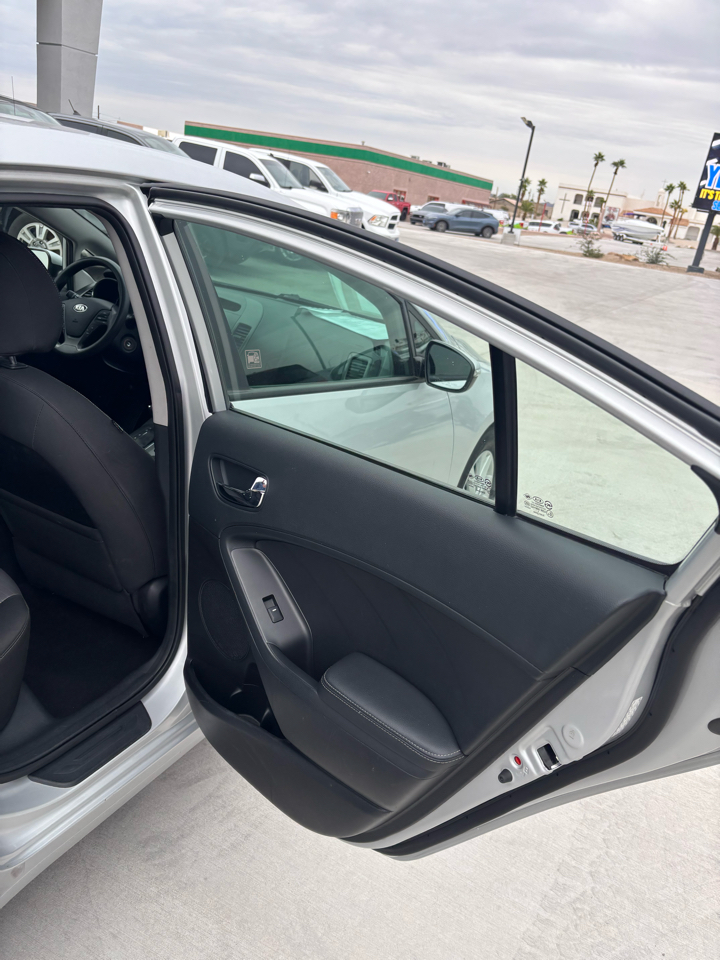 Kia Forte 4dr Sdn Auto LX 2016