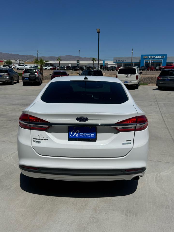 Ford Fusion SE FWD 2017