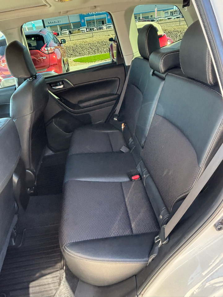 Subaru Forester 4dr Auto 2.0XT Premium 2014