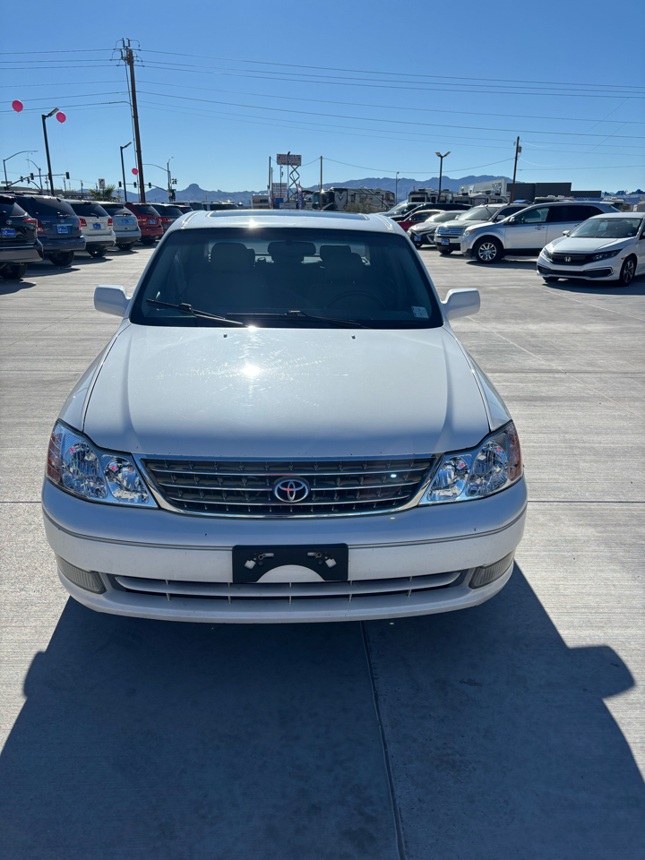 Toyota Avalon 4dr Sdn XL w/Bucket Seats 2004
