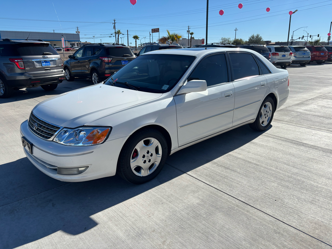 Toyota Avalon 4dr Sdn XL w/Bucket Seats 2004