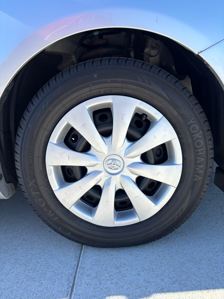 Toyota Corolla  2011